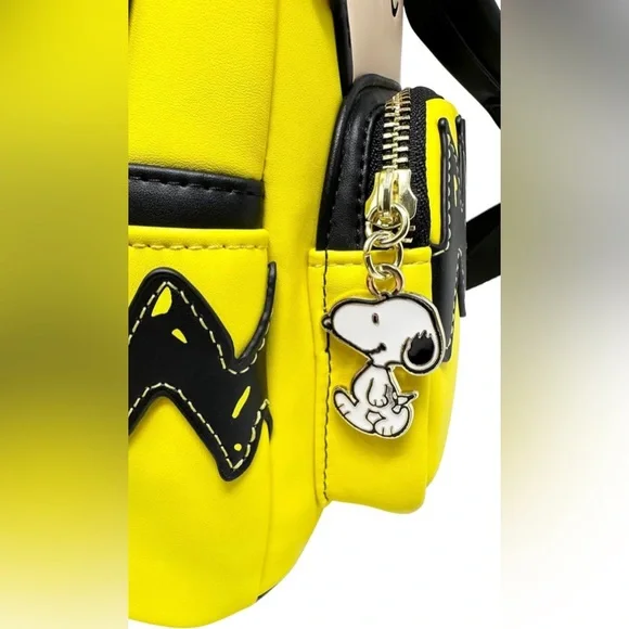 New Loungefly Peanuts Charlie Brown Mini Backpack - Picture 4 of 11